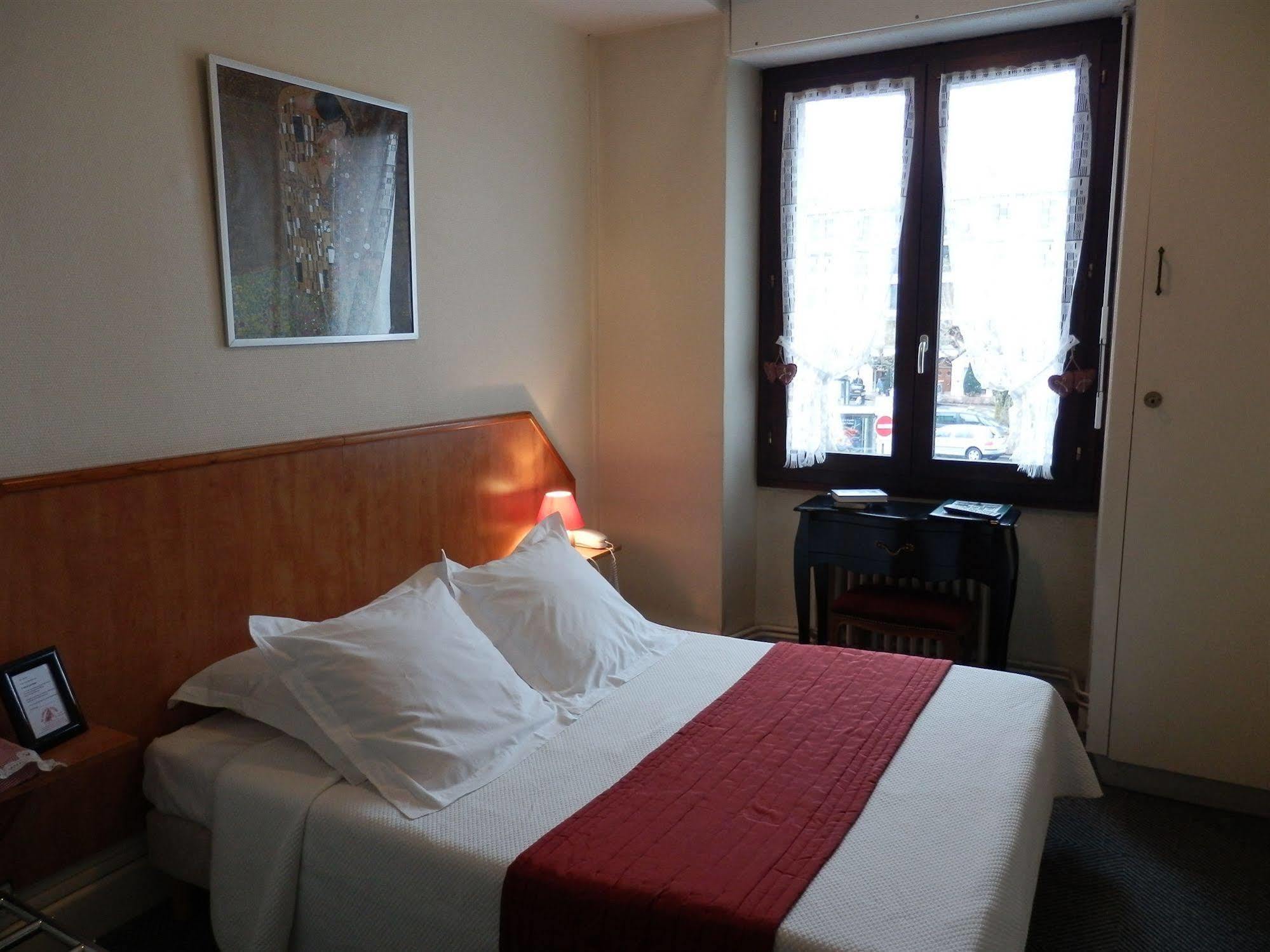 Le Comte Rouge Hotell Thonon-les-Bains Exteriör bild