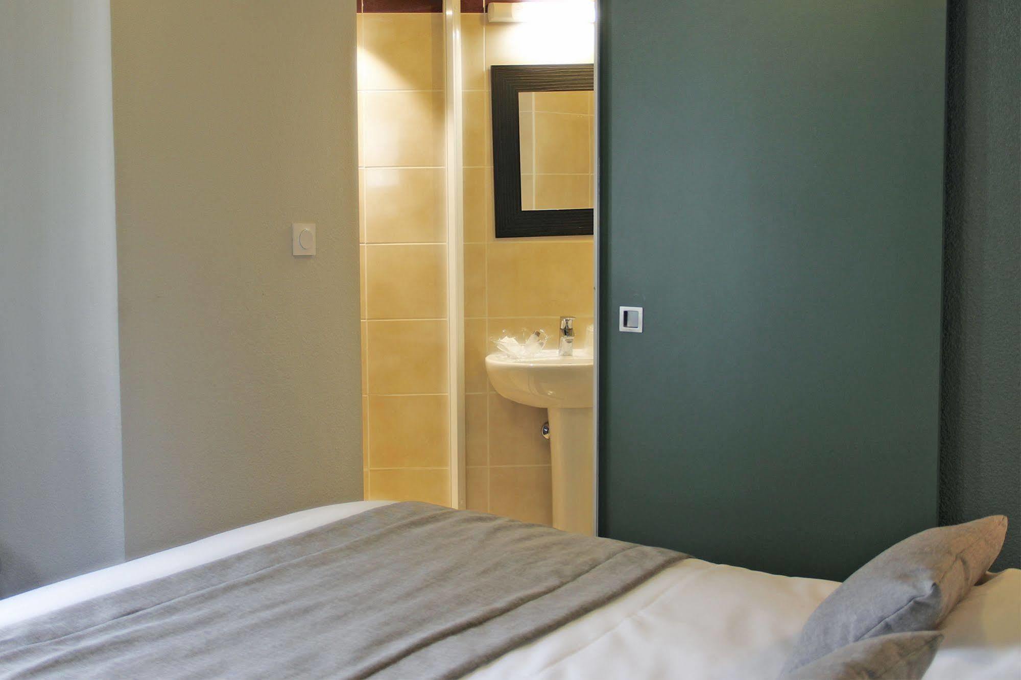 Le Comte Rouge Hotell Thonon-les-Bains Exteriör bild