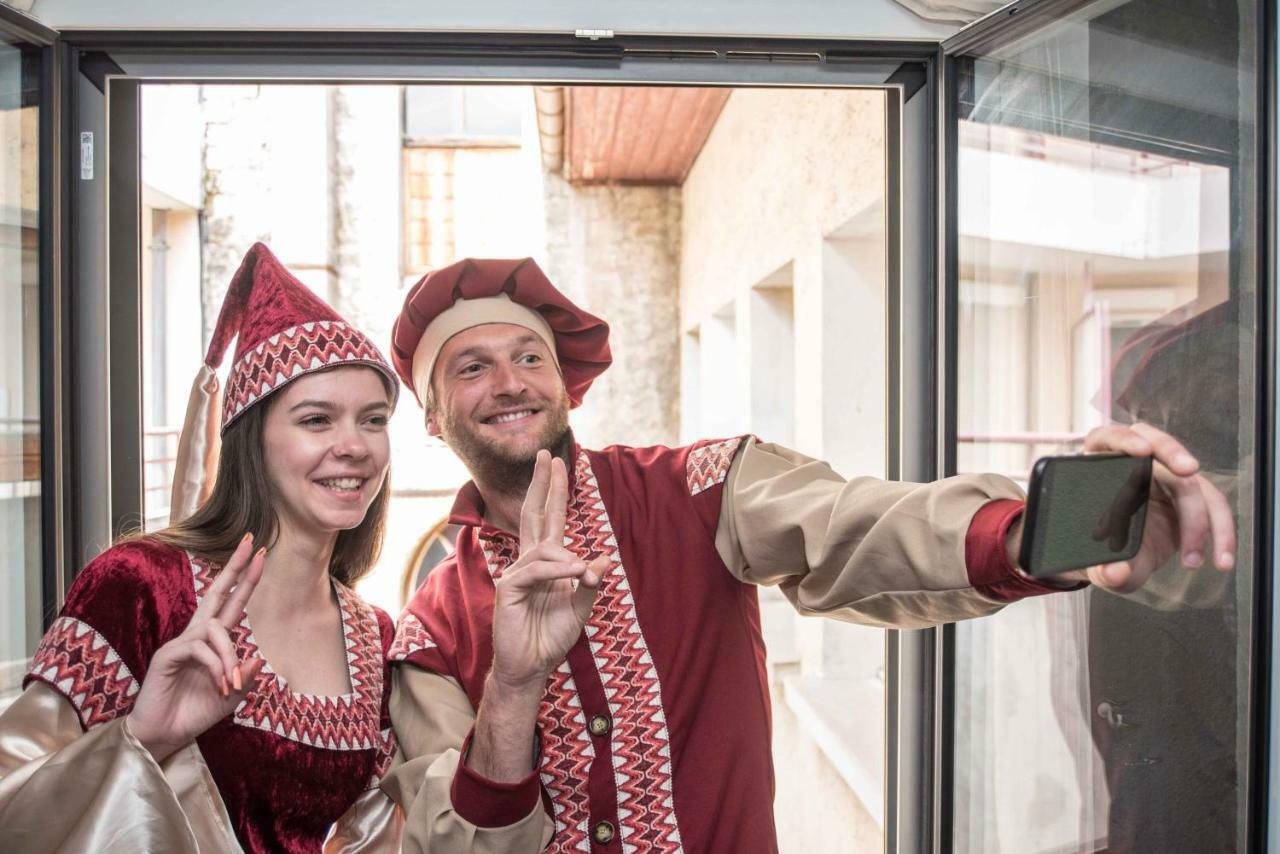 Le Comte Rouge Hotell Thonon-les-Bains Exteriör bild